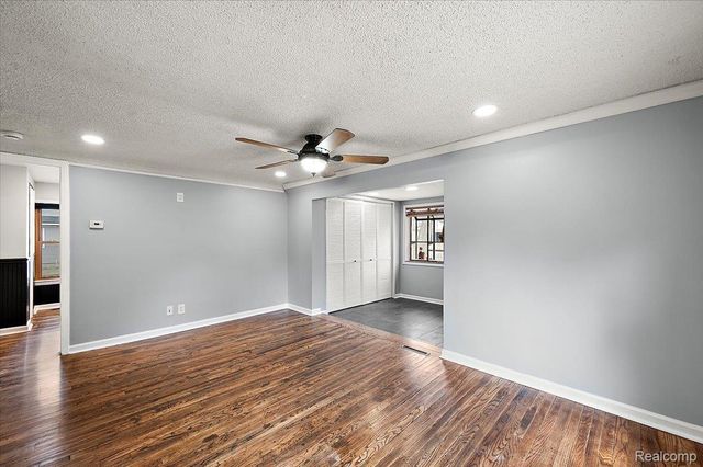 7243 Garvin, Waterford Charter Township, MI 48329