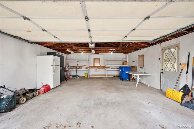 7243 Garvin, Waterford Charter Township, MI 48329