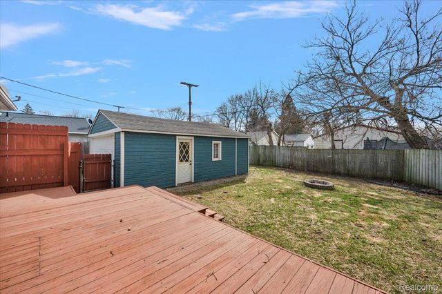 7243 Garvin, Waterford Charter Township, MI 48329