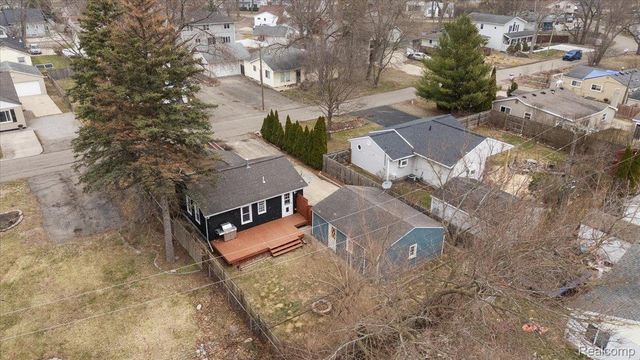 7243 Garvin, Waterford Charter Township, MI 48329
