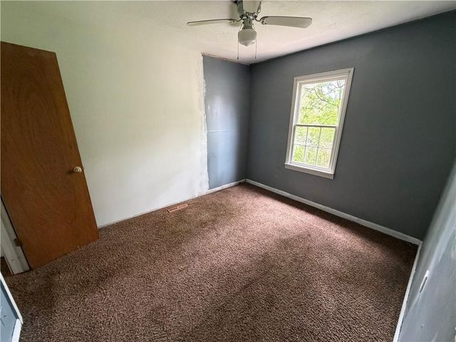 326 N Cedar Avenue, Independence, MO 64053