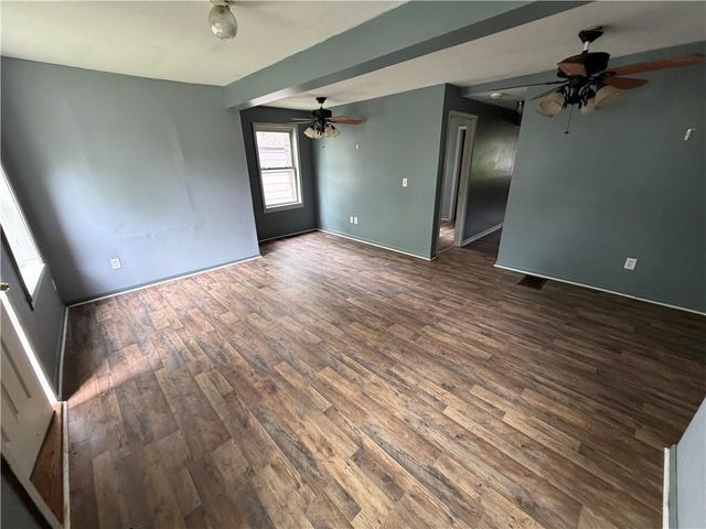 326 N Cedar Avenue, Independence, MO 64053