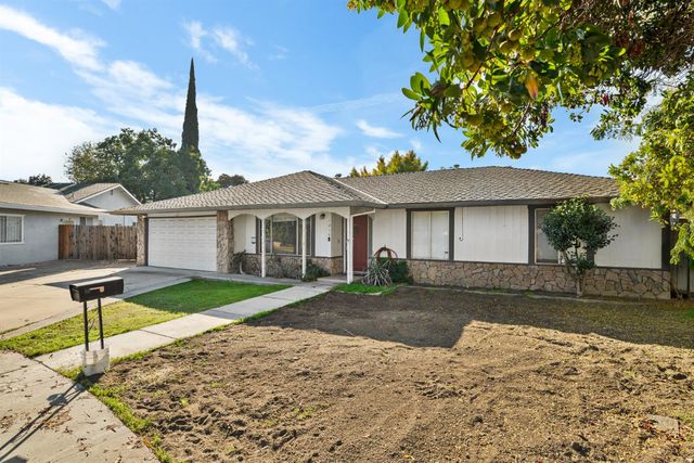 1216 Mist Flower, Modesto, CA 95355