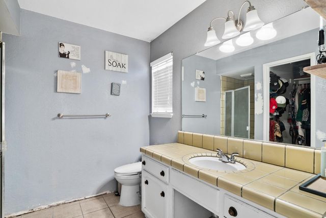 1216 Mist Flower, Modesto, CA 95355