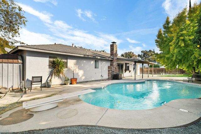 1216 Mist Flower, Modesto, CA 95355