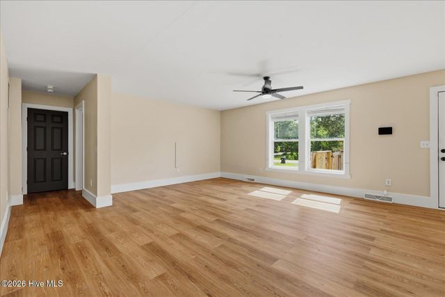 7750 Morgan Creek Road SE, Leland, NC 28451