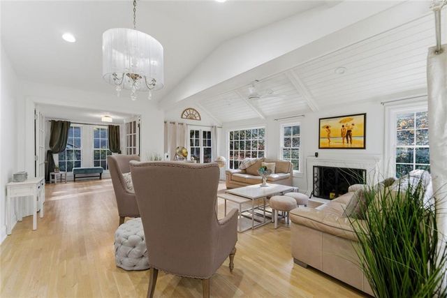 302 Hascall NW Road, Atlanta, GA 30309