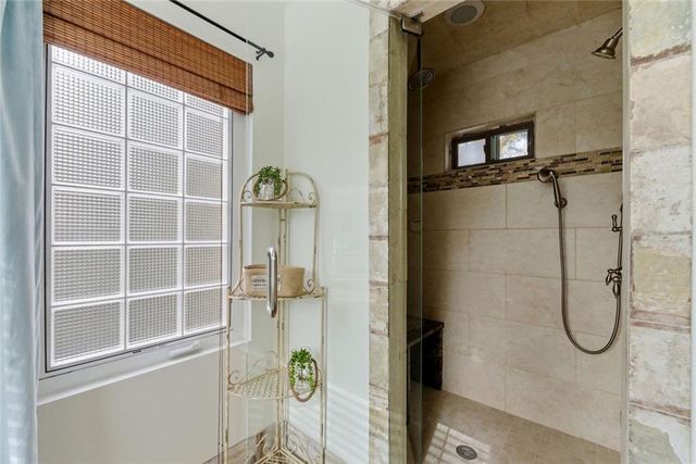 302 Hascall NW Road, Atlanta, GA 30309