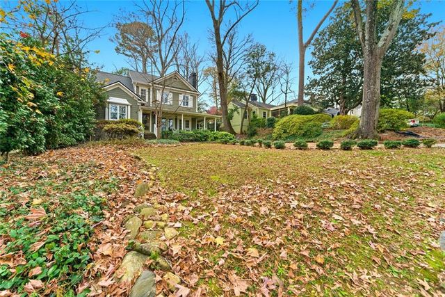 302 Hascall NW Road, Atlanta, GA 30309