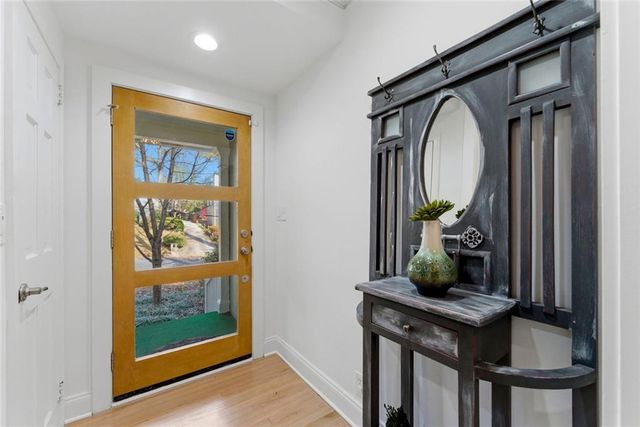 302 Hascall NW Road, Atlanta, GA 30309