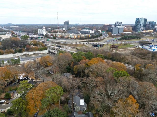 302 Hascall NW Road, Atlanta, GA 30309