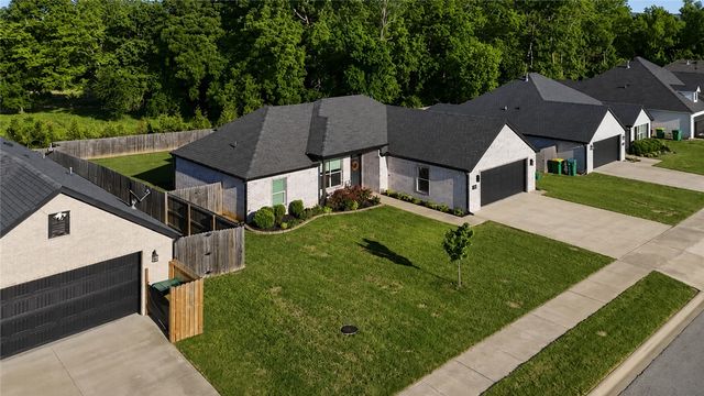 458 N Yona Lane, Farmington, AR 72730
