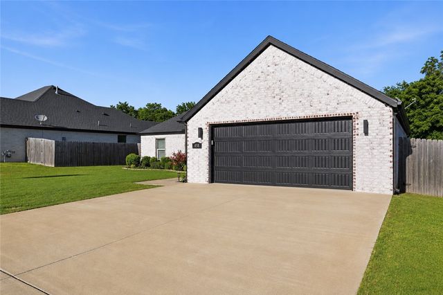 458 N Yona Lane, Farmington, AR 72730