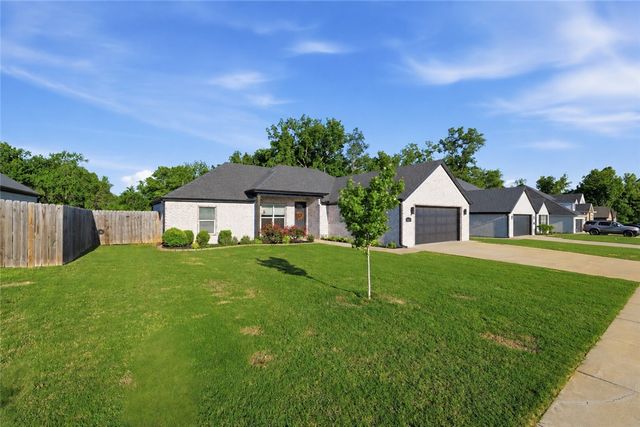 458 N Yona Lane, Farmington, AR 72730