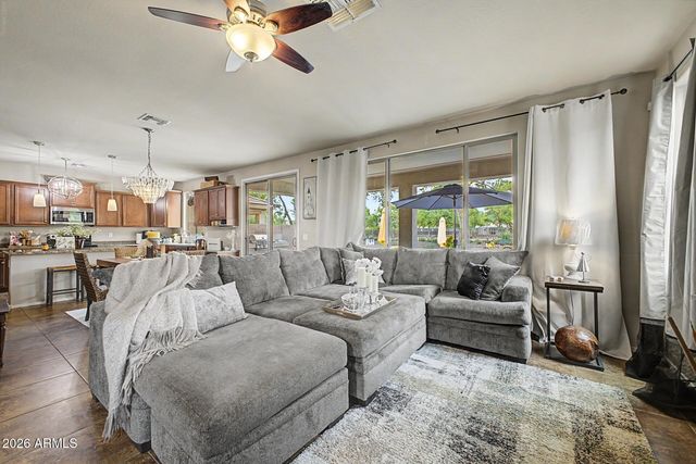 6938 W HARWELL Road, Laveen, AZ 85339