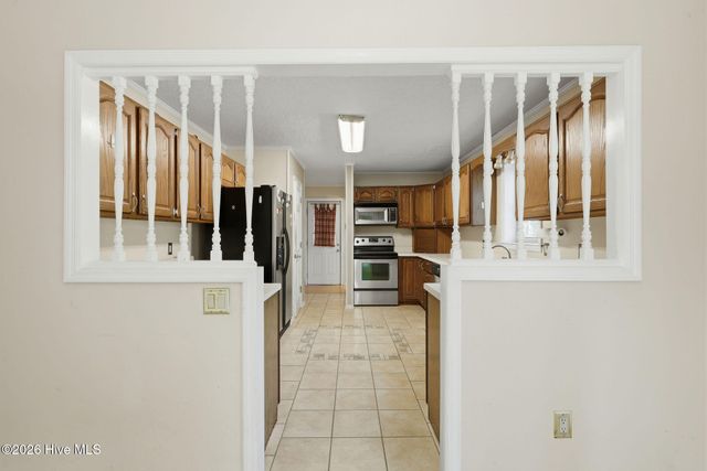 1207 Old Ocean Highway, Bolivia, NC 28422