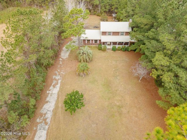 1207 Old Ocean Highway, Bolivia, NC 28422