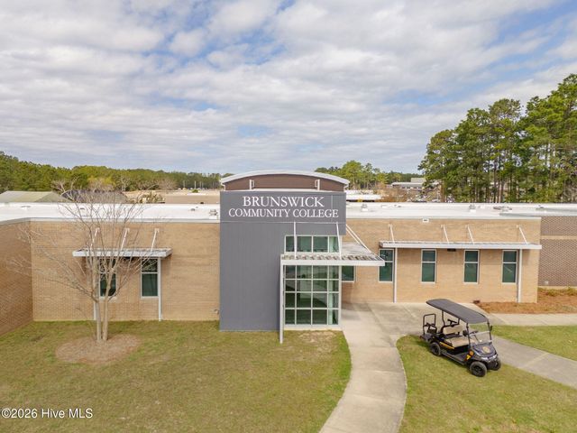 1207 Old Ocean Highway, Bolivia, NC 28422