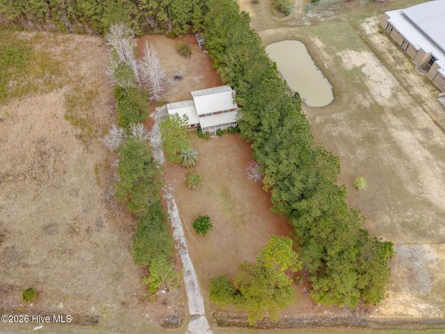 1207 Old Ocean Highway, Bolivia, NC 28422