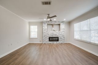 2725 Halbert Street, Fort Worth, TX 76112