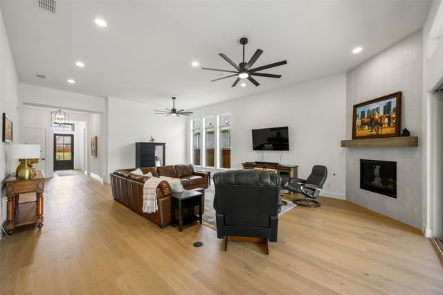 1914 Benedetto Way, Mclendon Chisholm, TX 75032