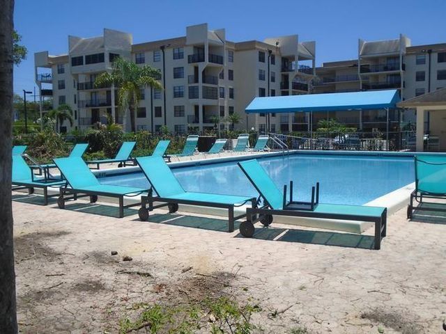 6195 Rock Island Road 402, Tamarac, FL 33319