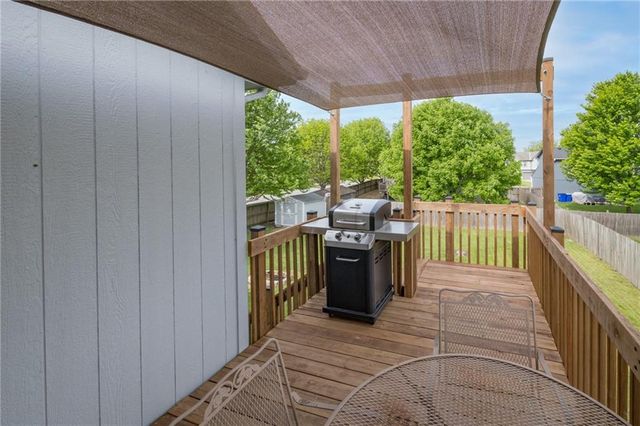 245 W Cheyenne Street, Gardner, KS 66030