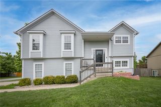 245 W Cheyenne Street, Gardner, KS 66030