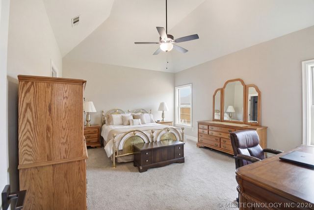 5311 E 126th Place S, Bixby, OK 74008