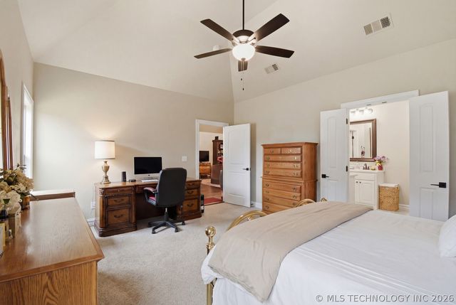 5311 E 126th Place S, Bixby, OK 74008