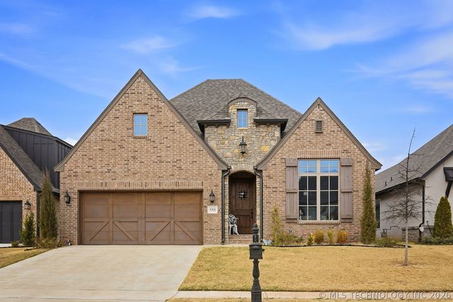 5311 E 126th Place S, Bixby, OK 74008