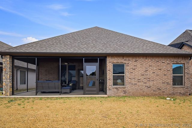5311 E 126th Place S, Bixby, OK 74008