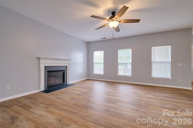 4960 Summerside Drive, Lake Wylie, SC 29710