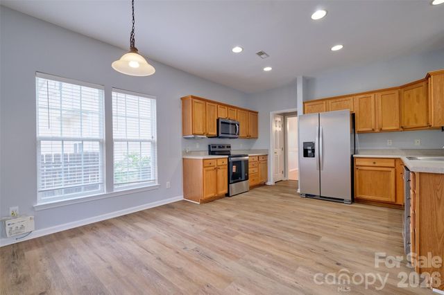 4960 Summerside Drive, Lake Wylie, SC 29710