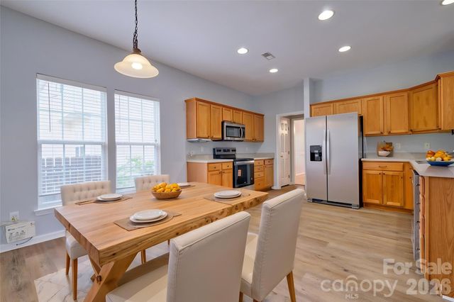4960 Summerside Drive, Lake Wylie, SC 29710
