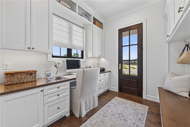 4301 S 86th Street, Bentonville, AR 72713