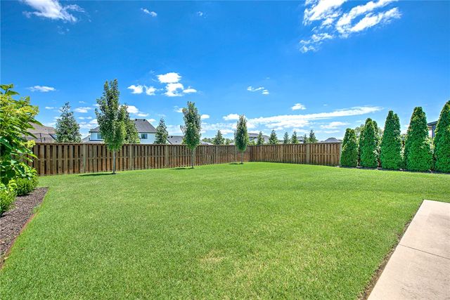 4301 S 86th Street, Bentonville, AR 72713