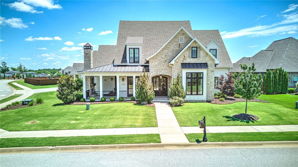 4301 S 86th Street, Bentonville, AR 72713