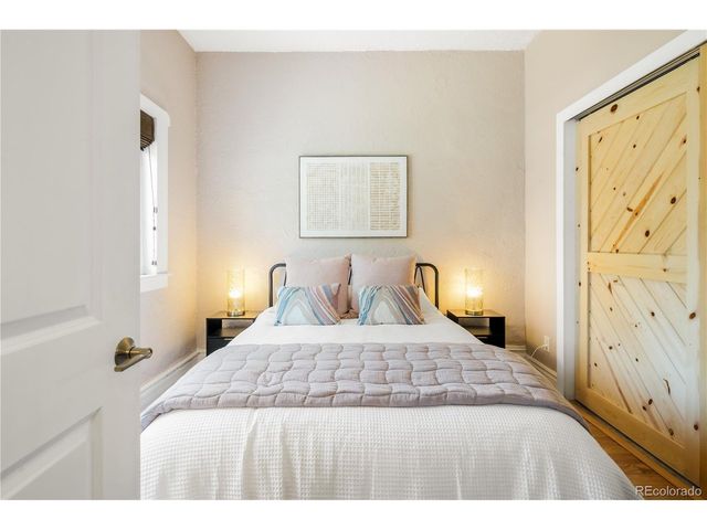 2339 N Gilpin St, Denver, CO 80205