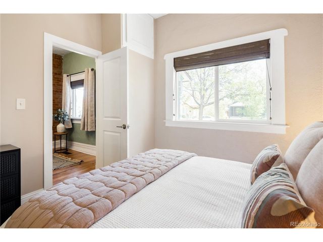 2339 N Gilpin St, Denver, CO 80205