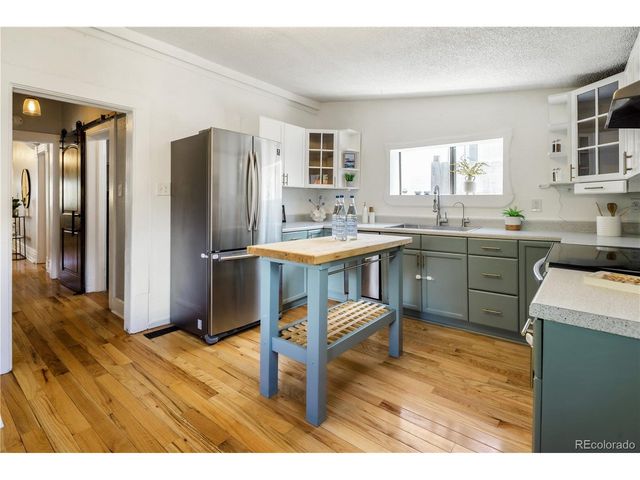 2339 N Gilpin St, Denver, CO 80205
