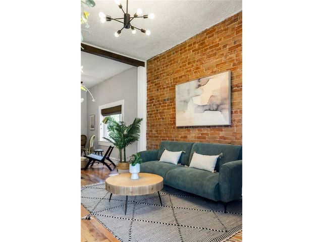 2339 N Gilpin St, Denver, CO 80205