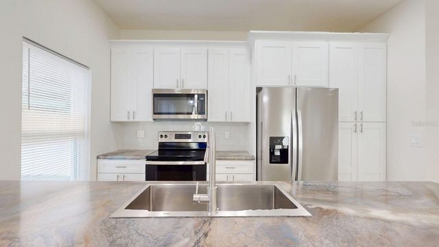 4020 E HENRY AVENUE, Tampa, FL 33610