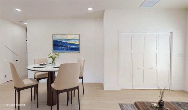 4020 E HENRY AVENUE, Tampa, FL 33610