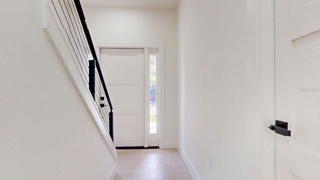 4020 E HENRY AVENUE, Tampa, FL 33610