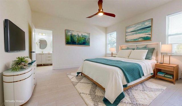 4020 E HENRY AVENUE, Tampa, FL 33610