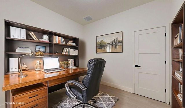 4020 E HENRY AVENUE, Tampa, FL 33610