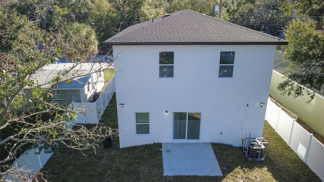 4020 E HENRY AVENUE, Tampa, FL 33610