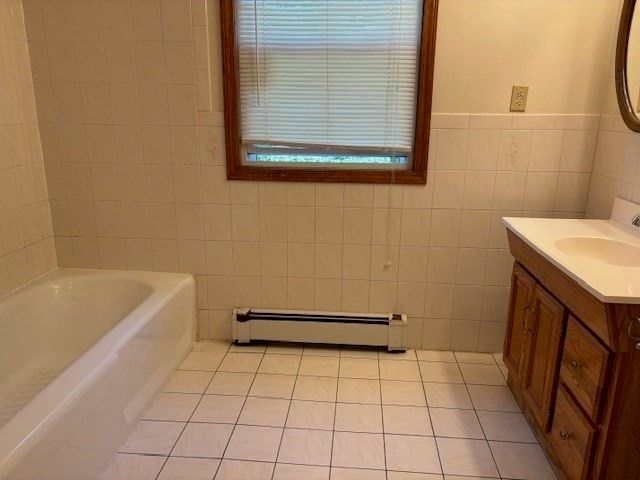 62 Eastern Ave 2, Woburn, MA 01801