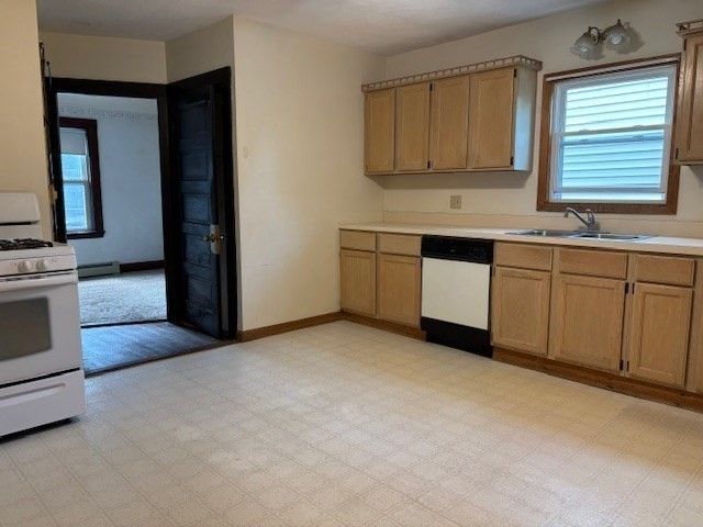 62 Eastern Ave 2, Woburn, MA 01801